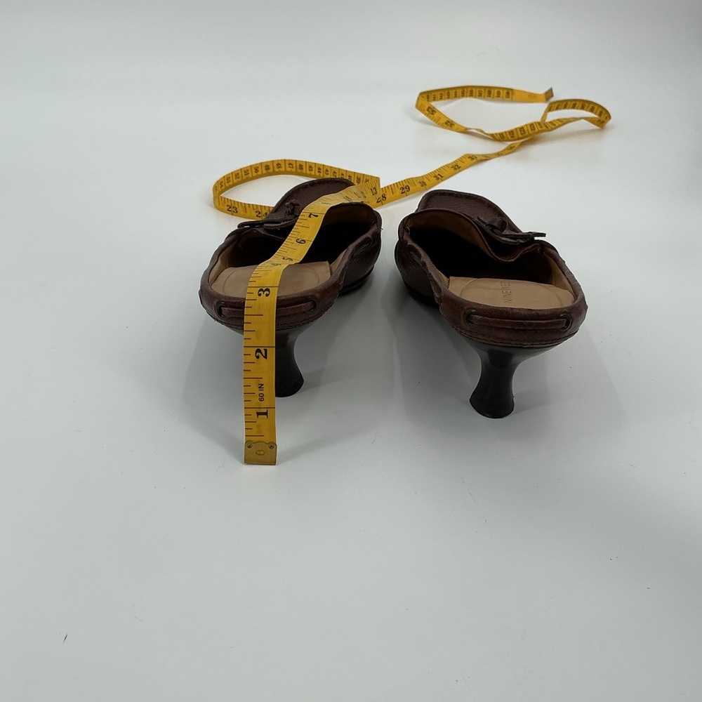 Nine West Ladies Brown Leather Slip-On Kitten Mules with Floral Tassel Accent - Picture 10 of 13